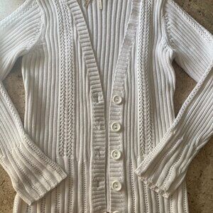 SOLD. Pure white cotton cable knit cardigan  - High Sierra - Large